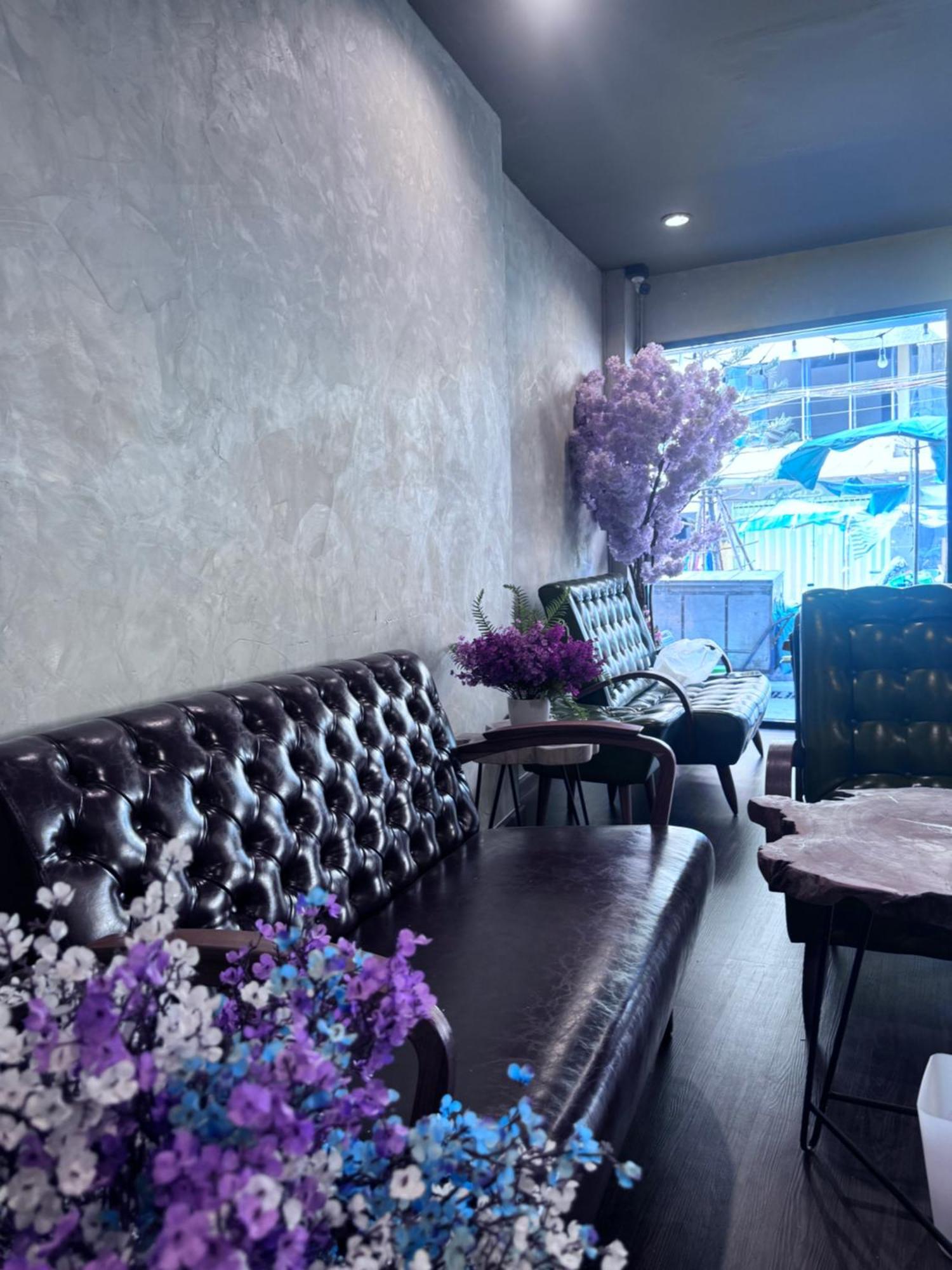Bud Brew Beyond Dispensary And Hotel Bangkok Luaran gambar