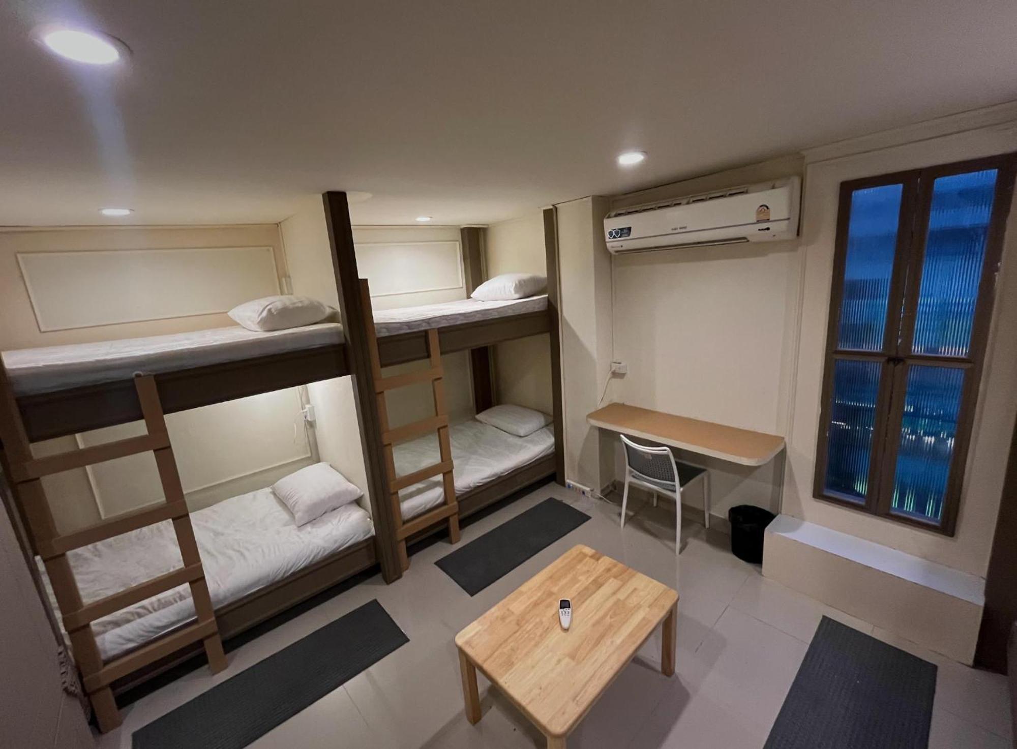 Bud Brew Beyond Dispensary And Hotel Bangkok Luaran gambar